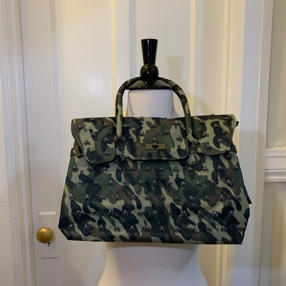 Studded shoulder bag